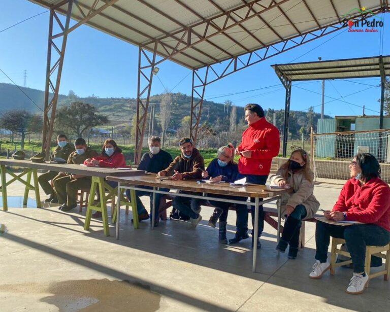 AVANZAMOS JUNTOS Y JUNTAS EN SEGURIDAD